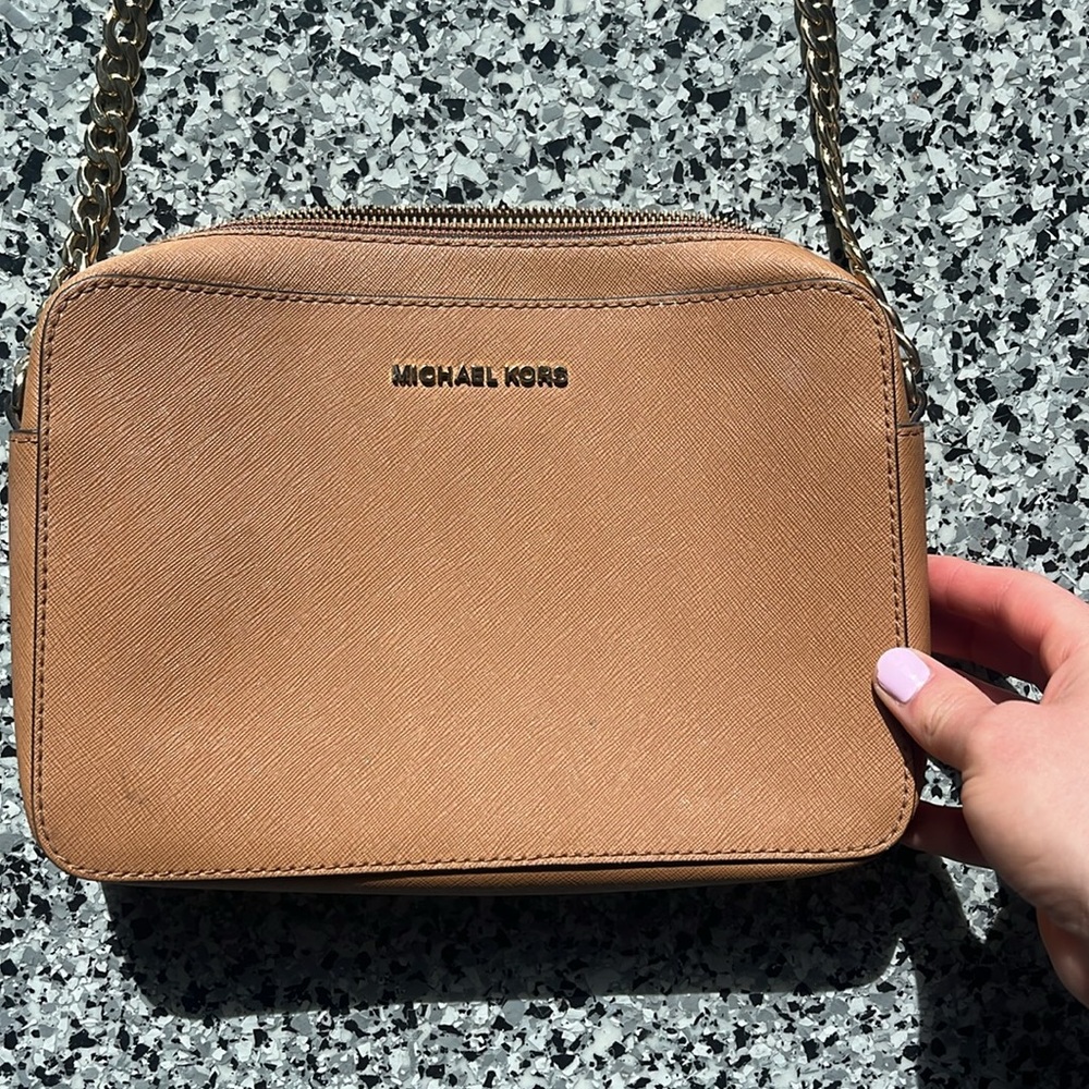 Michael kors purse